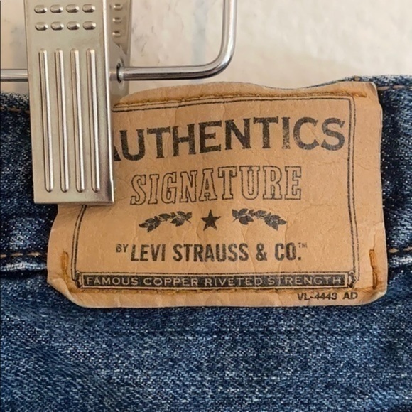 Levi’s size 16 straight blue jeans kids - Picture 5 of 5